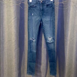 Hollister High Rise Super Skinny Jean